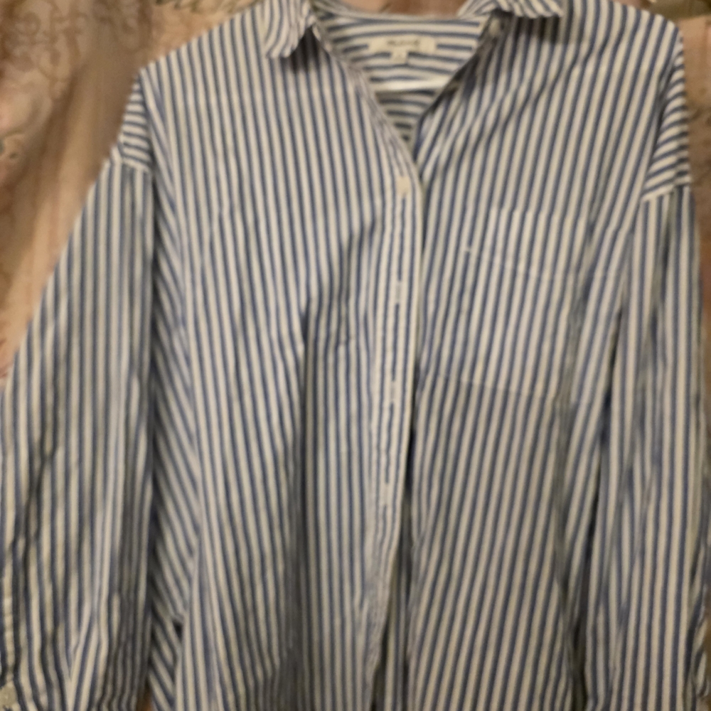 Madewell Blue and White Striped Button-Down Shirt - Picture 2 of 10